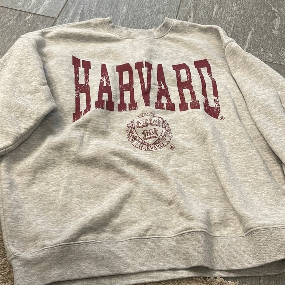 Harvard crewneck